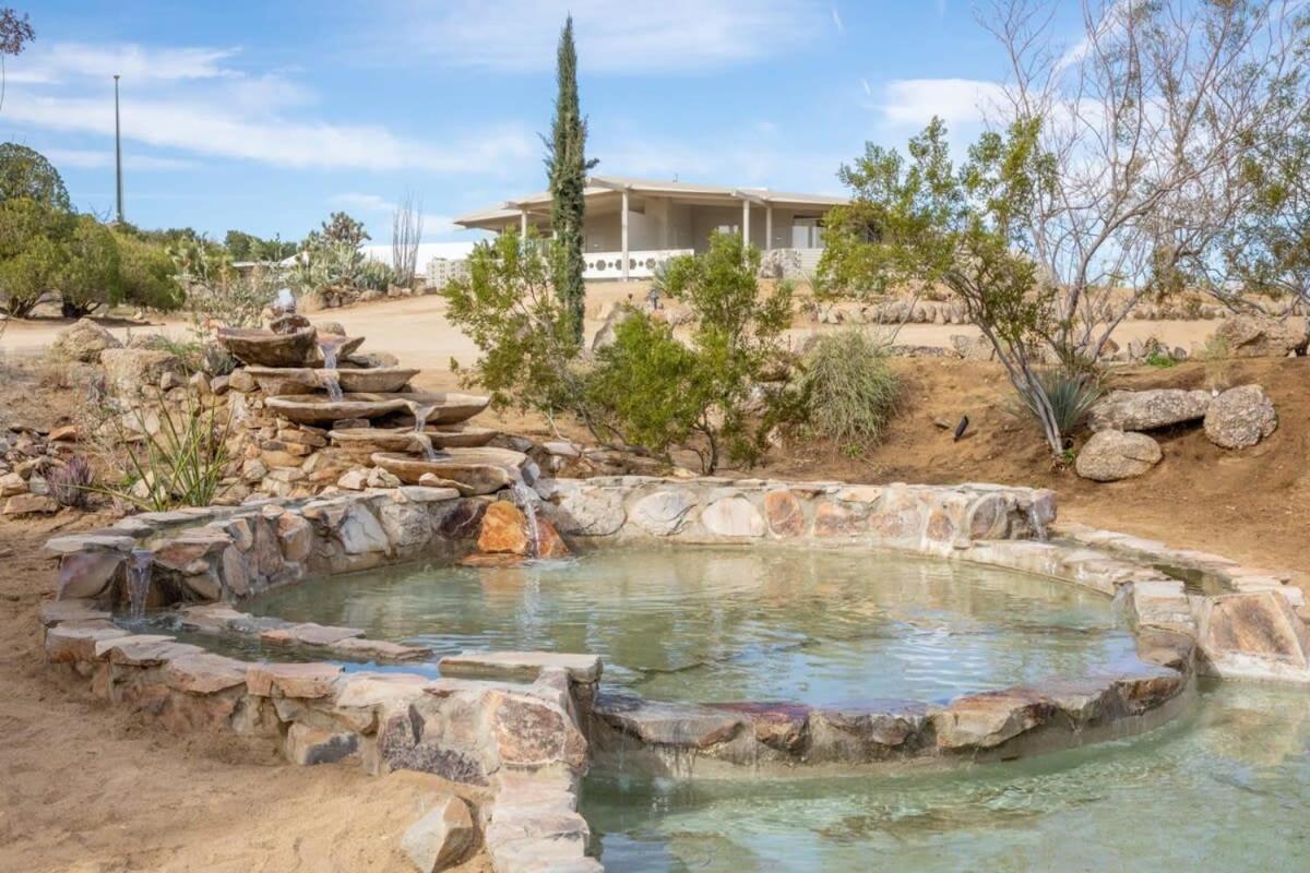 The Bungalows By Homestead Modern Joshua Tree Exterior photo